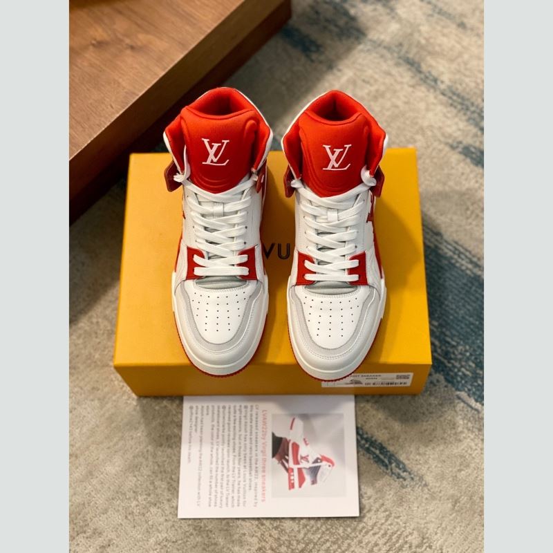 l**is V*t*n sneakers